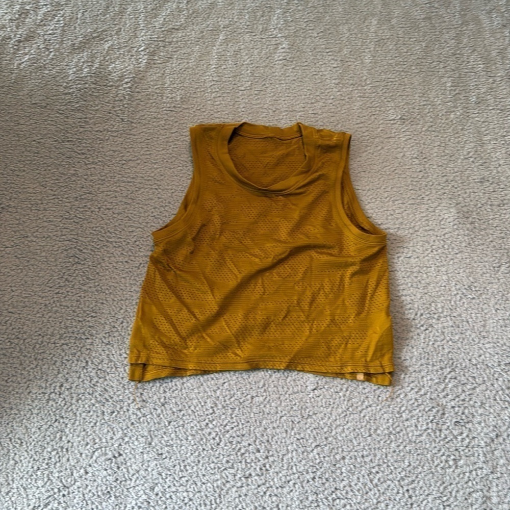 Lululemon Train To Be Tank Color: Dot Camo Gold Spice Size: 4